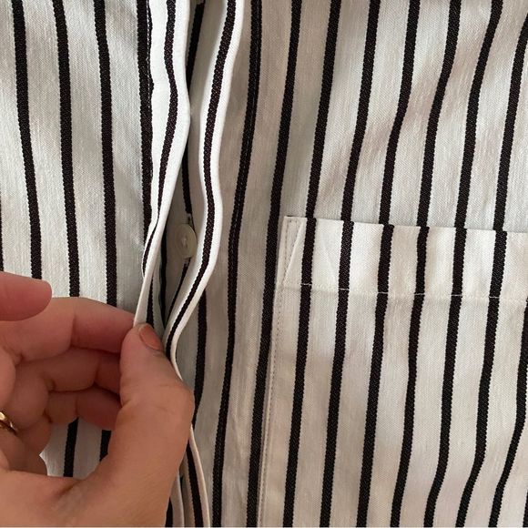 FRAME “Sheila” pocket button down shirt - Picture 7 of 13